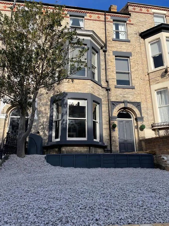 Westbourne Villas Scarborough 0*,